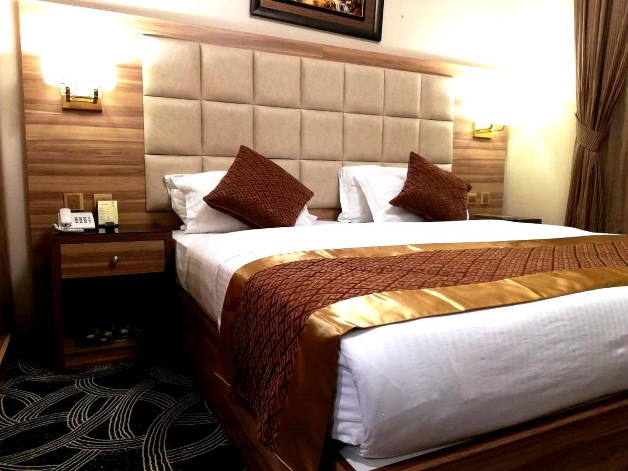 Hotel Roshan Al Azhar Jeddah